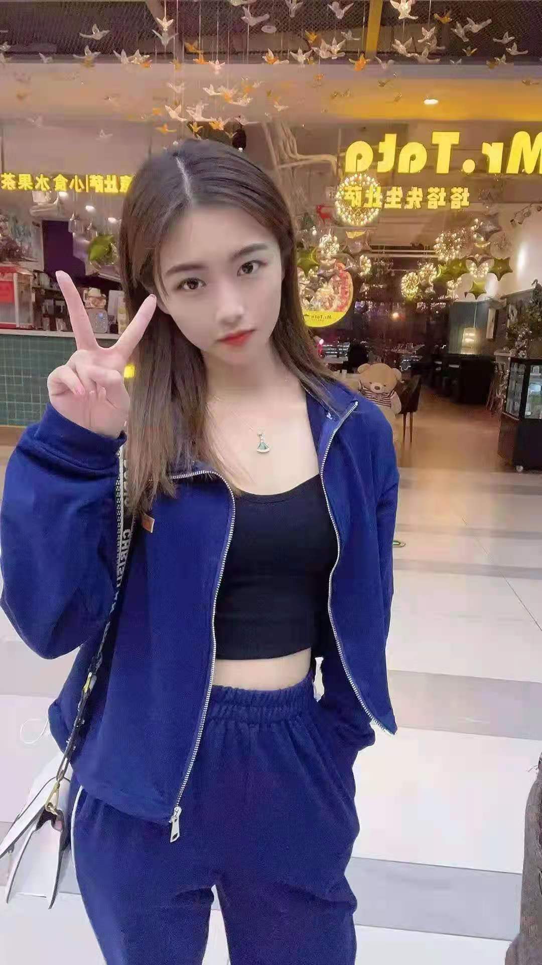 来自湖南的小姐姐